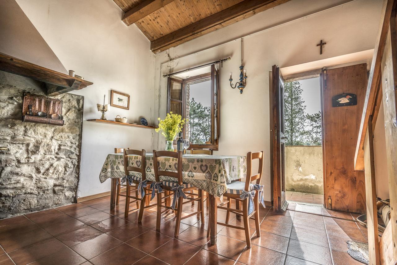 Agriturismo Fattoria Di Gratena Arezzo Exterior foto